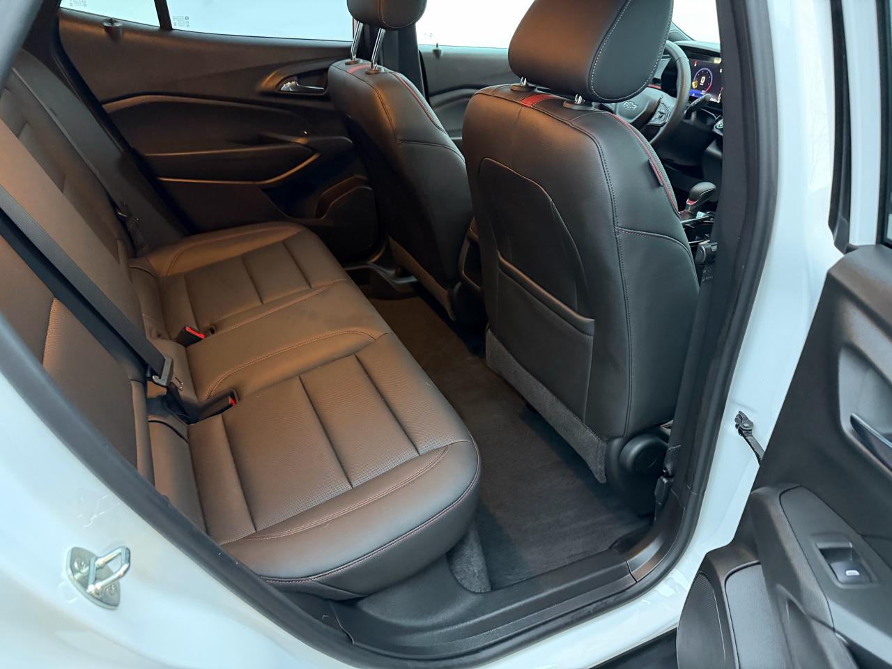 2024 Chevrolet Trax 2RS | LEATHER | SUNROOF | REMOTE START!! Photo