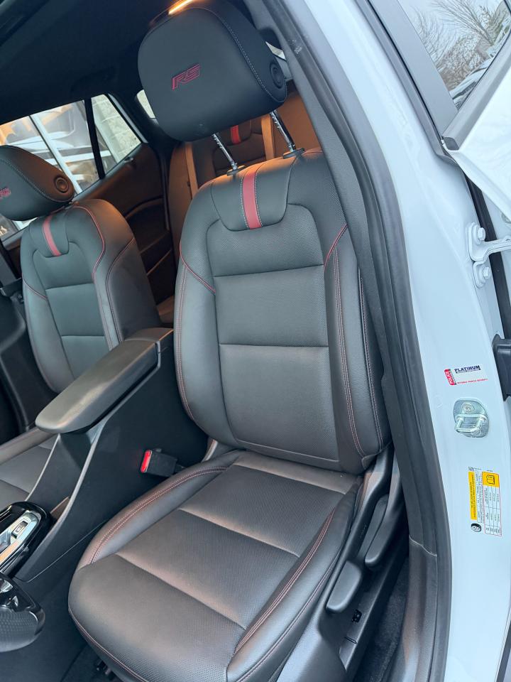 2024 Chevrolet Trax 2RS | LEATHER | SUNROOF | REMOTE START!! Photo