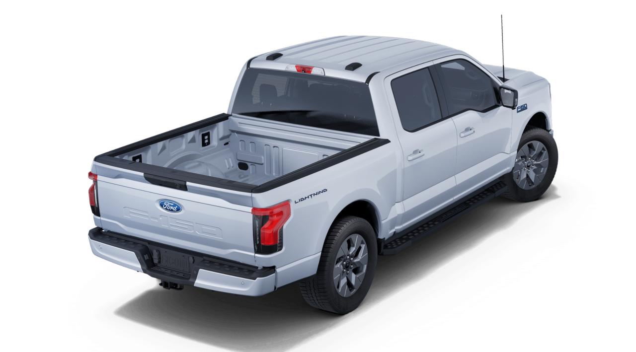 2025 Ford F-150 Lightning Flash 4WD SuperCrew 5.5' Box Photo