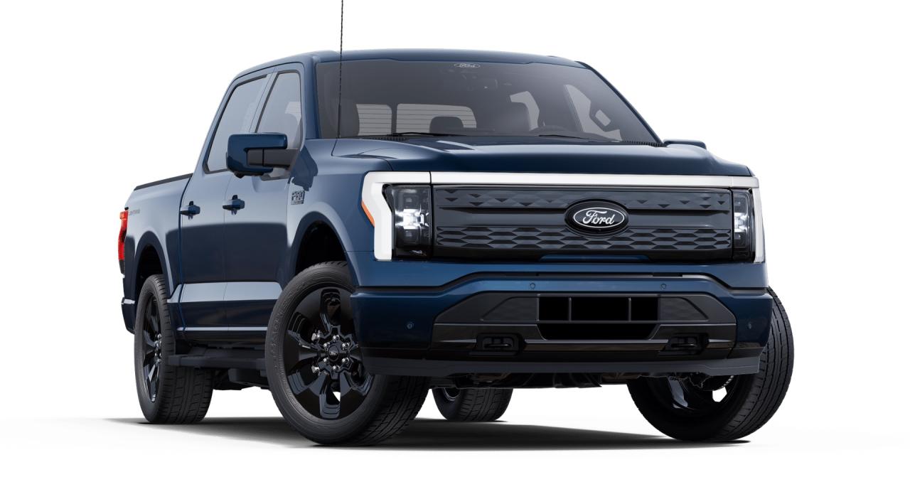 2025 Ford F-150 Lightning Platinum 4WD SuperCrew 5.5' Box Photo5