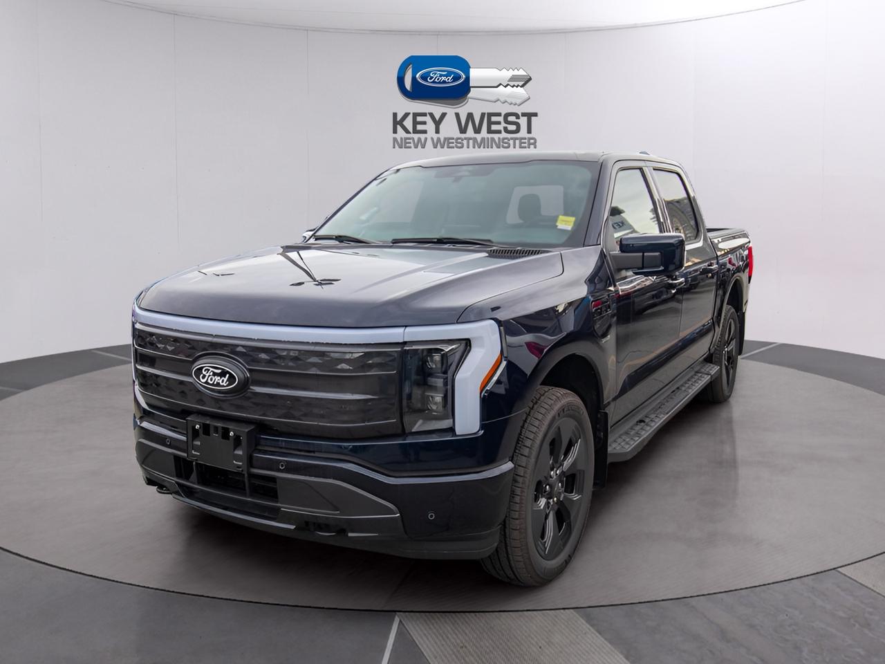 2025 Ford F-150 Lightning Platinum Extended Battery 4WD SuperCrew 5.5' Box Photo1
