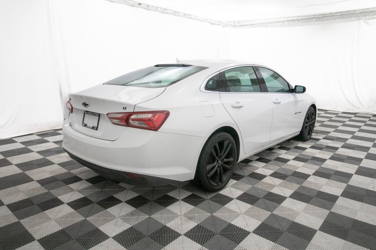 2023 Chevrolet Malibu 1LT Photo5