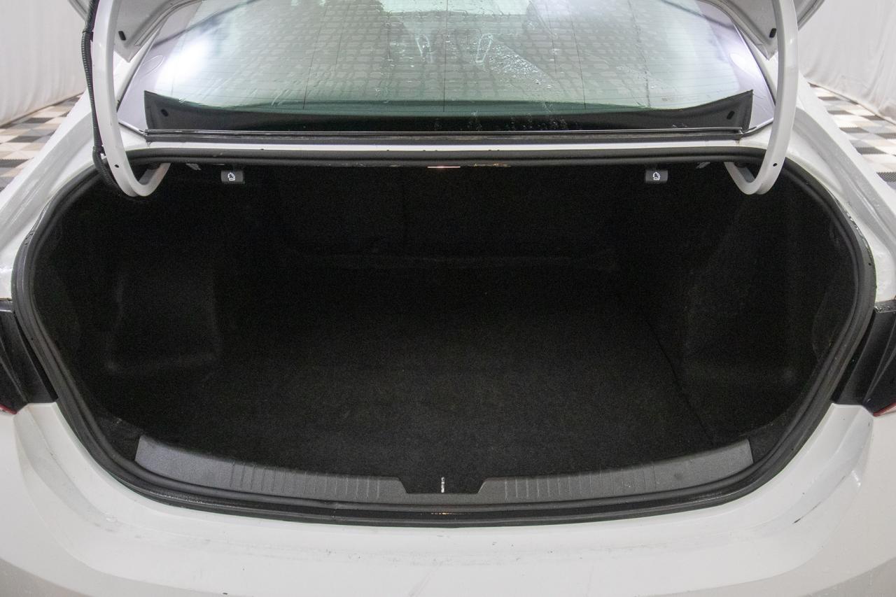 2023 Chevrolet Malibu 1LT Photo5