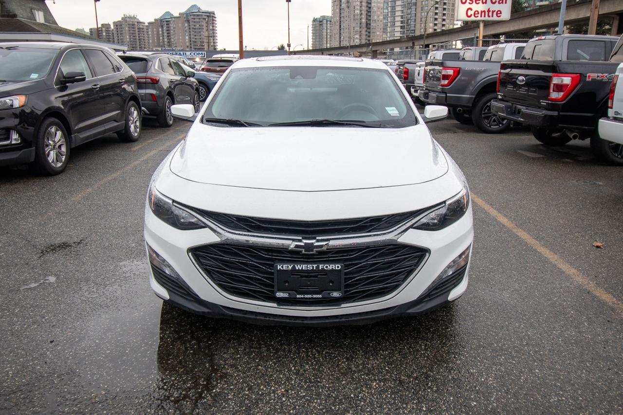 2023 Chevrolet Malibu 1LT Photo3