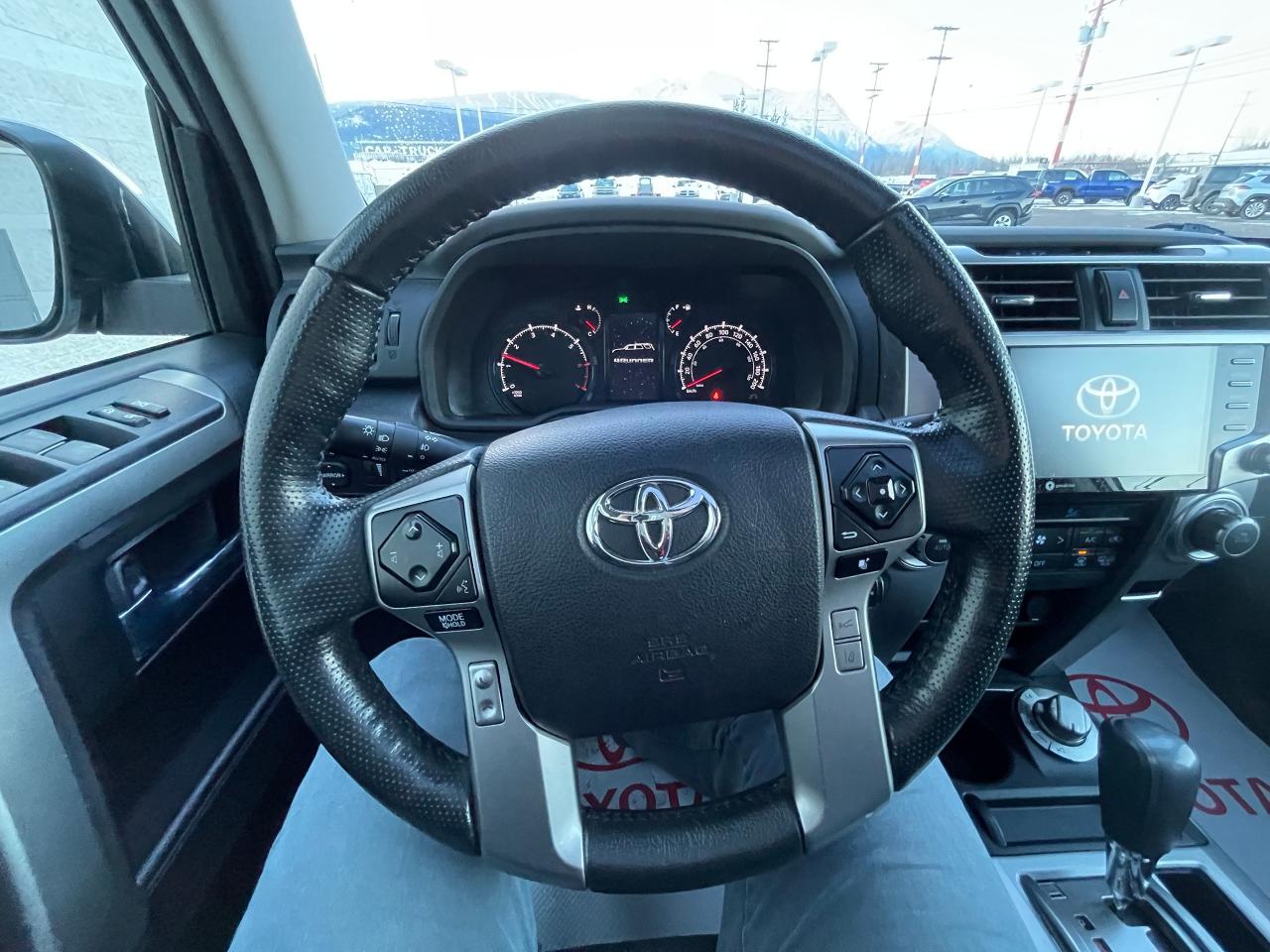 2023 Toyota 4Runner SR5 Photo