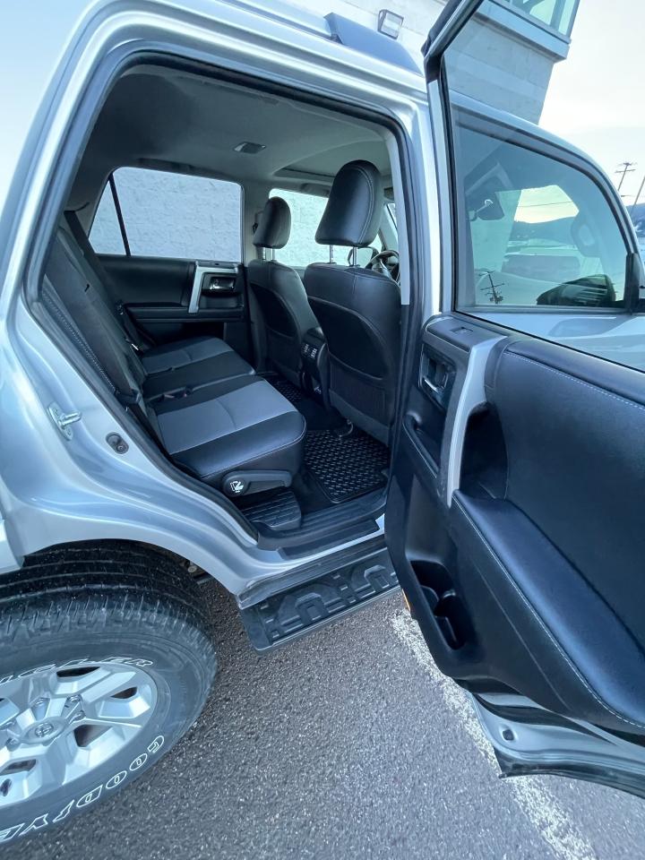 2023 Toyota 4Runner SR5 Photo