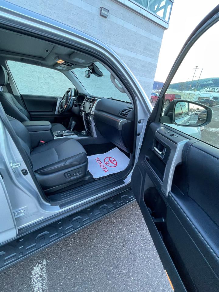 2023 Toyota 4Runner SR5 Photo