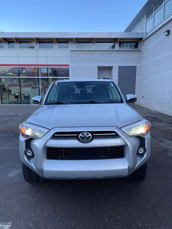 2023 Toyota 4Runner SR5 Photo1