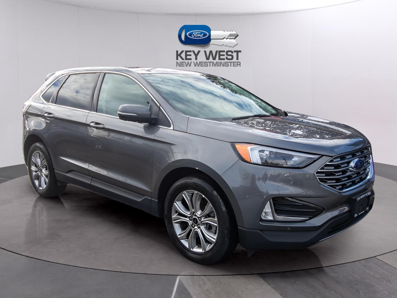 2024 Ford Edge Titanium AWD Photo4