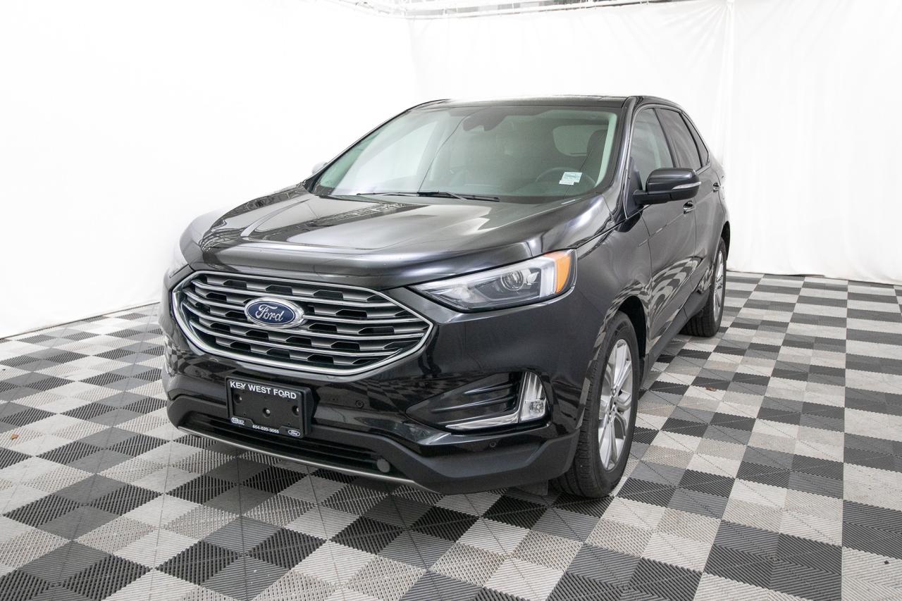 2024 Ford Edge Titanium AWD Photo1