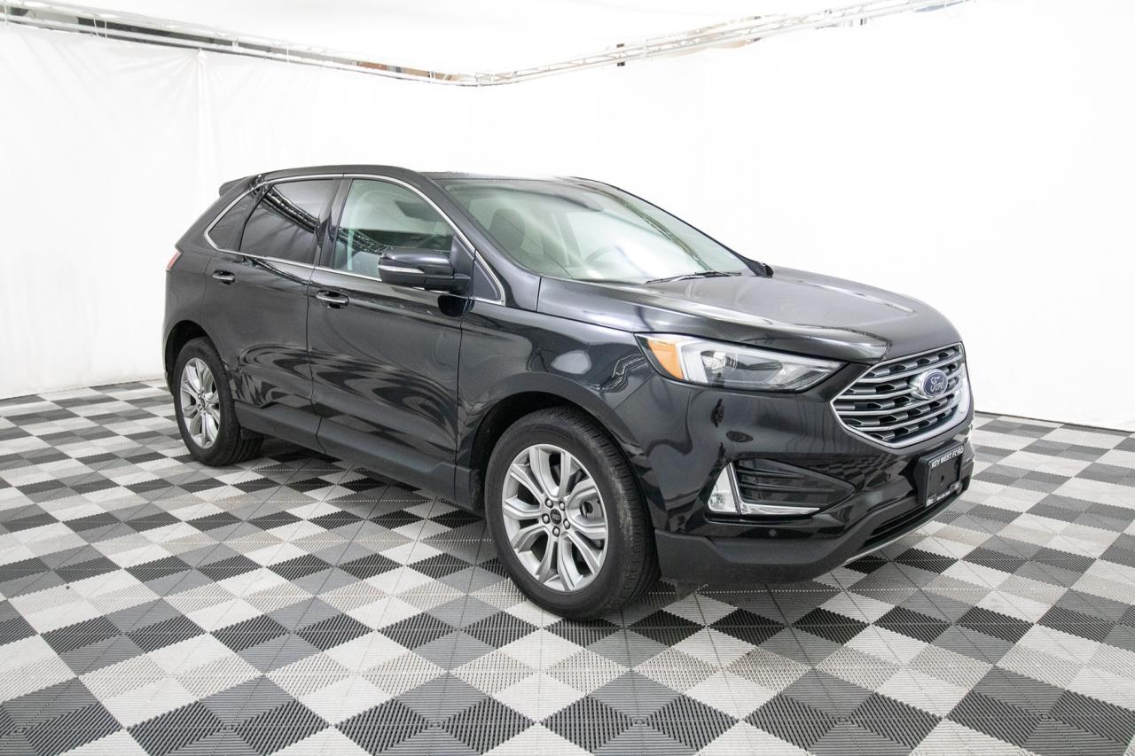 2024 Ford Edge Titanium AWD Photo5