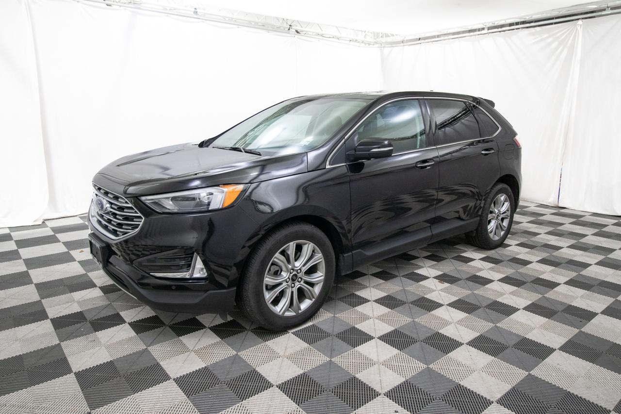 2024 Ford Edge Titanium AWD Photo5