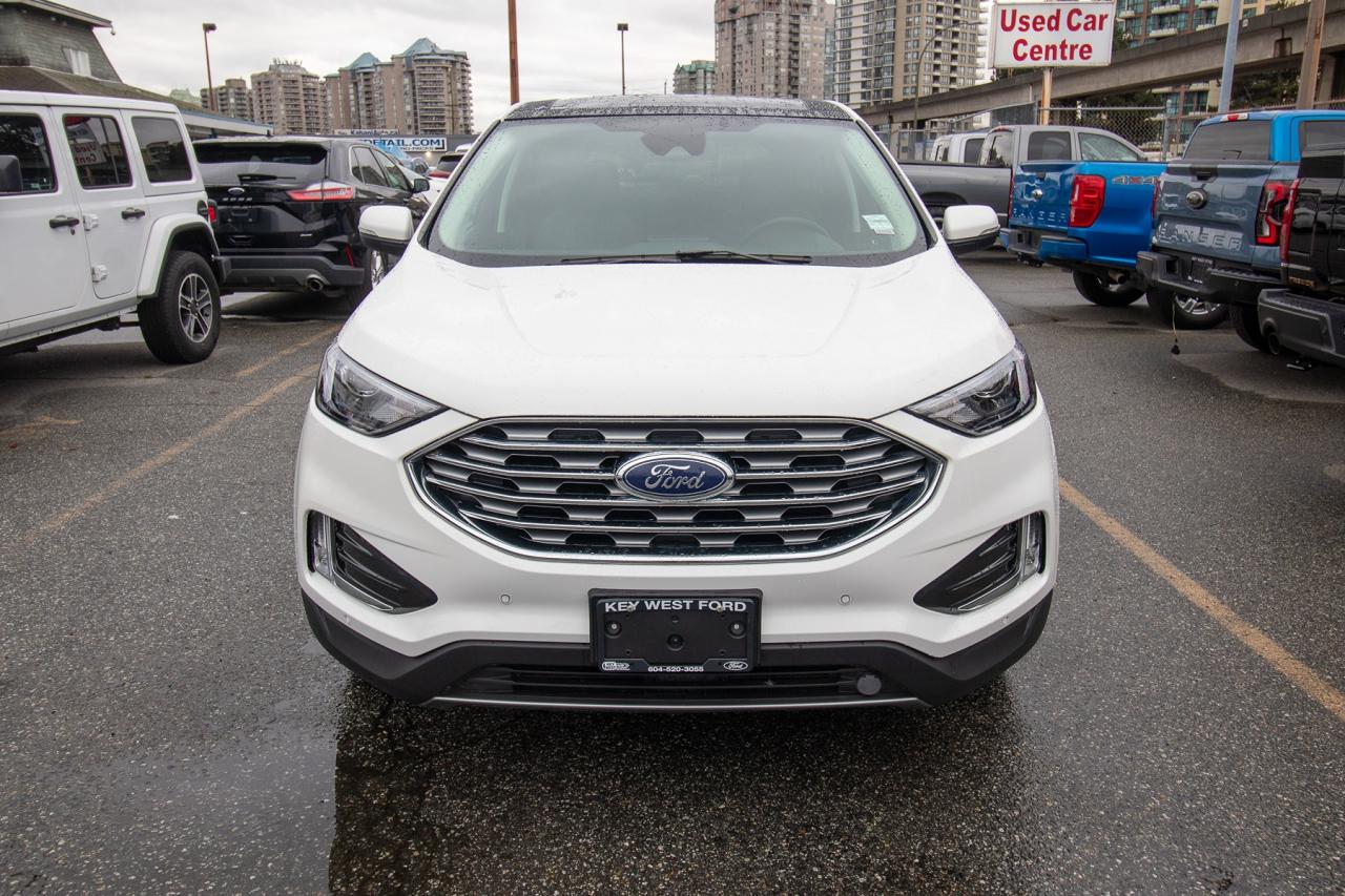 2024 Ford Edge Titanium AWD Photo
