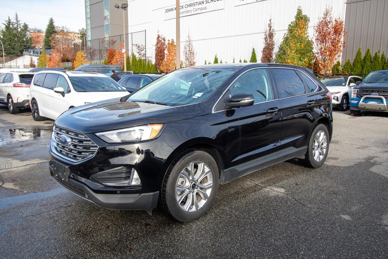 2024 Ford Edge Titanium AWD Photo5