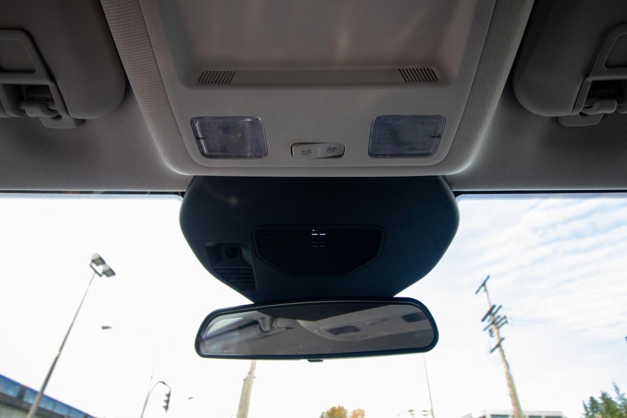 2024 Ford Escape PHEV Photo5