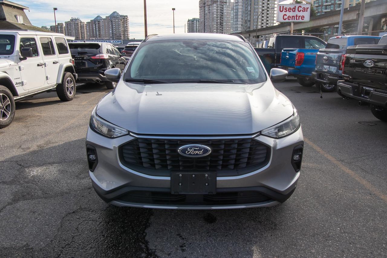 2024 Ford Escape PHEV Photo