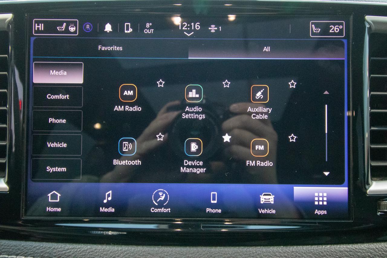 2023 Chrysler Pacifica Touring L Photo5