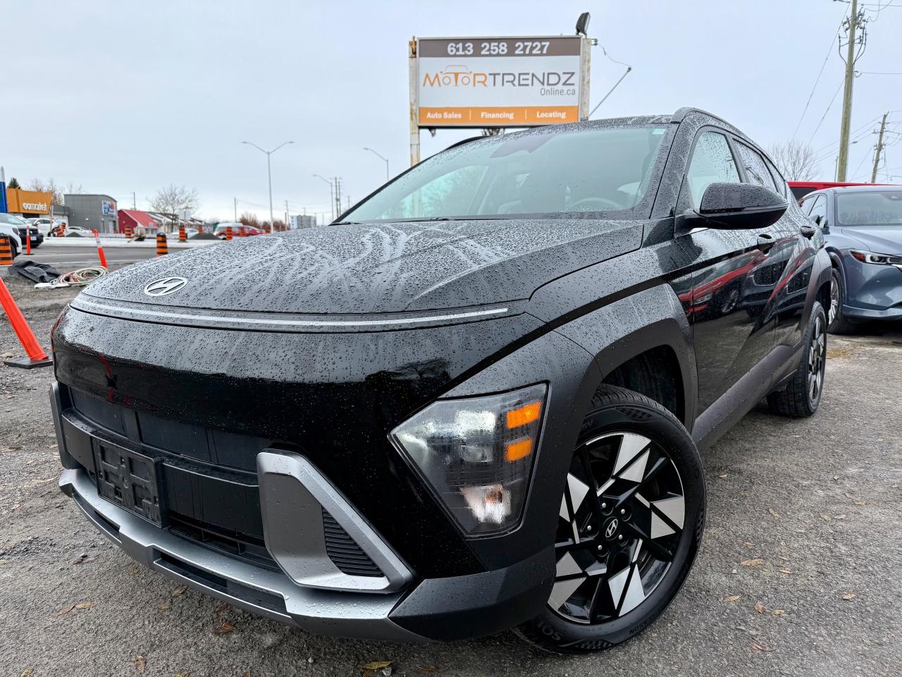 2024 Hyundai KONA 2.0L Preferred w/Trend Package Leather! Sunroof! AutoStart! Photo0