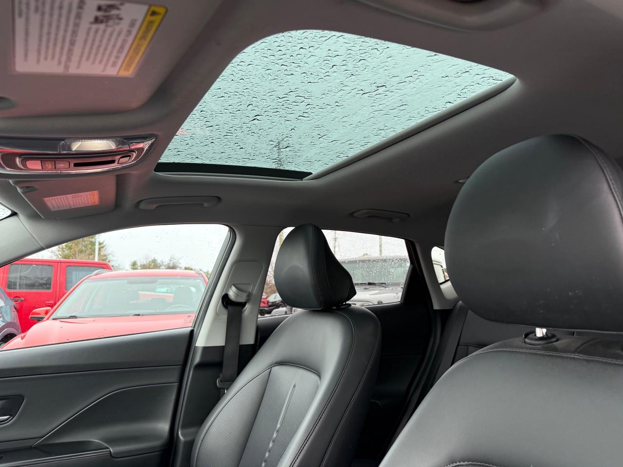 2024 Hyundai KONA 2.0L Preferred w/Trend Package Leather! Sunroof! AutoStart! Photo