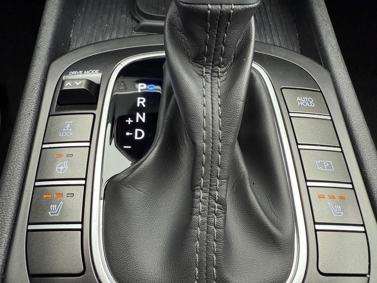 2024 Hyundai KONA 2.0L Preferred w/Trend Package Leather! Sunroof! AutoStart! Photo