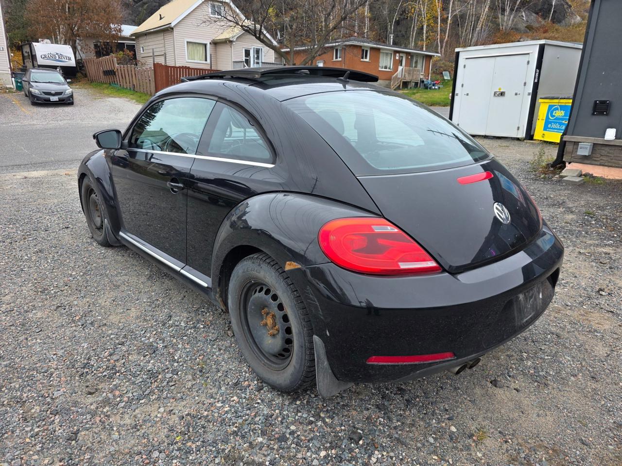 2012 Volkswagen Beetle 2.5L Comfortline COMFORTLINE Photo2