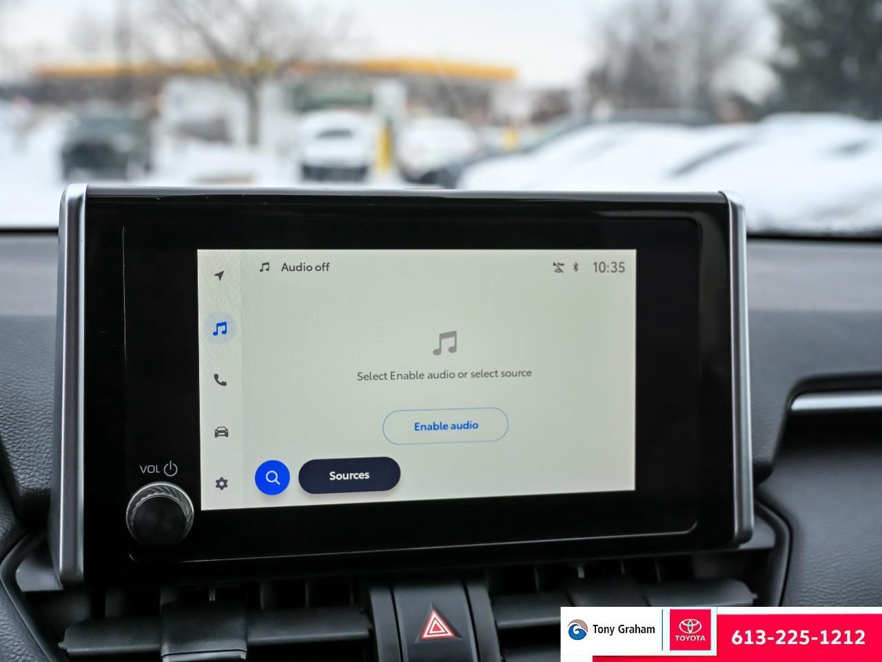 2023 Toyota RAV4 Hybrid XLE Photo