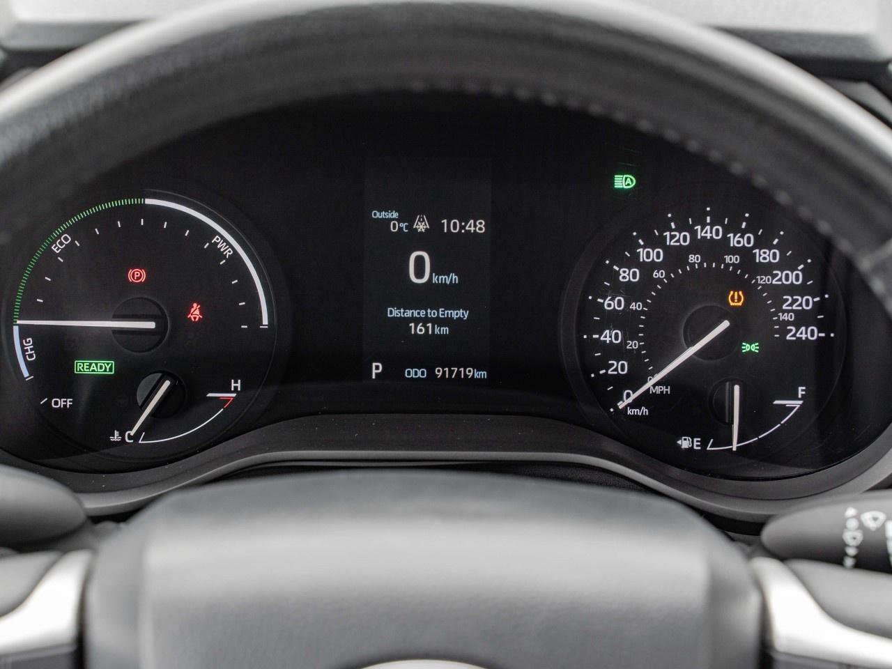 2021 Toyota Sienna XLE 7-Passenger AWD Photo