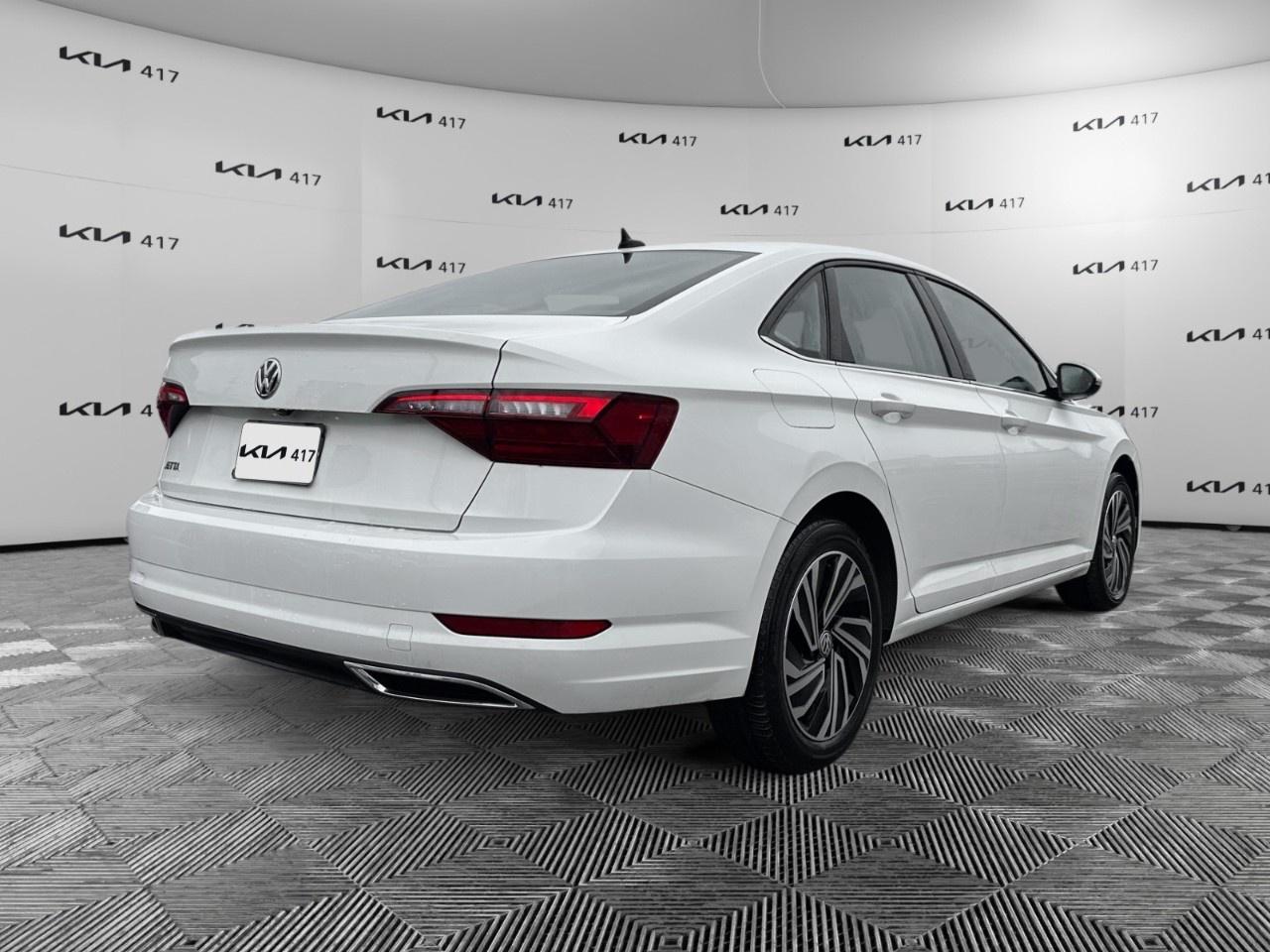 2021 Volkswagen Jetta Execline Auto Photo