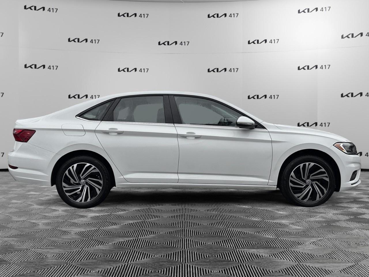 2021 Volkswagen Jetta Execline Auto Photo
