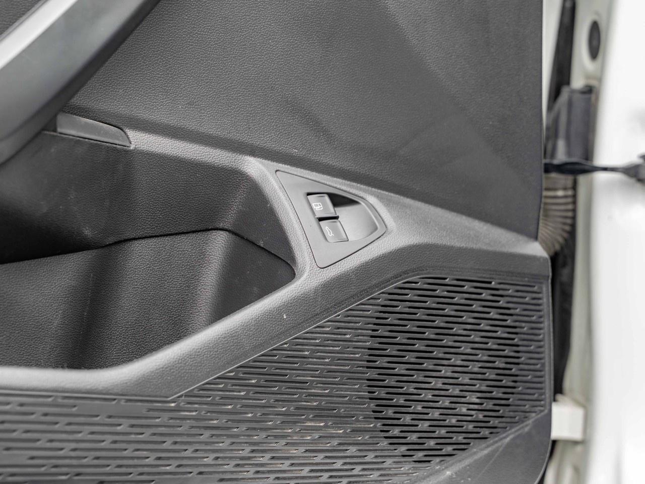 2021 Volkswagen Jetta Execline Auto Photo