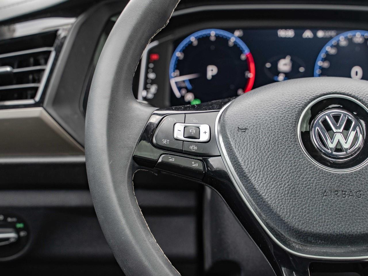 2021 Volkswagen Jetta Execline Auto Photo