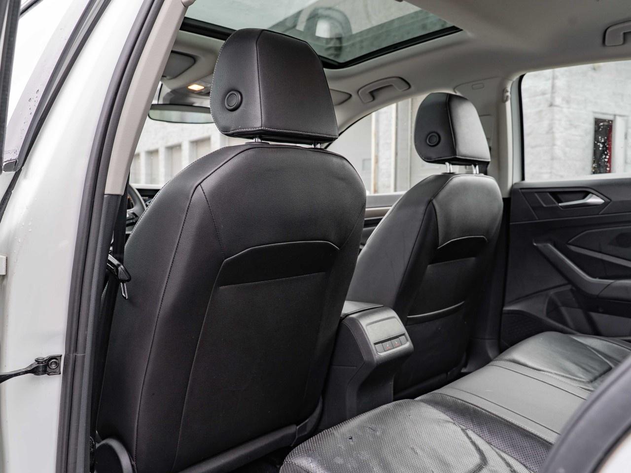 2021 Volkswagen Jetta Execline Auto Photo