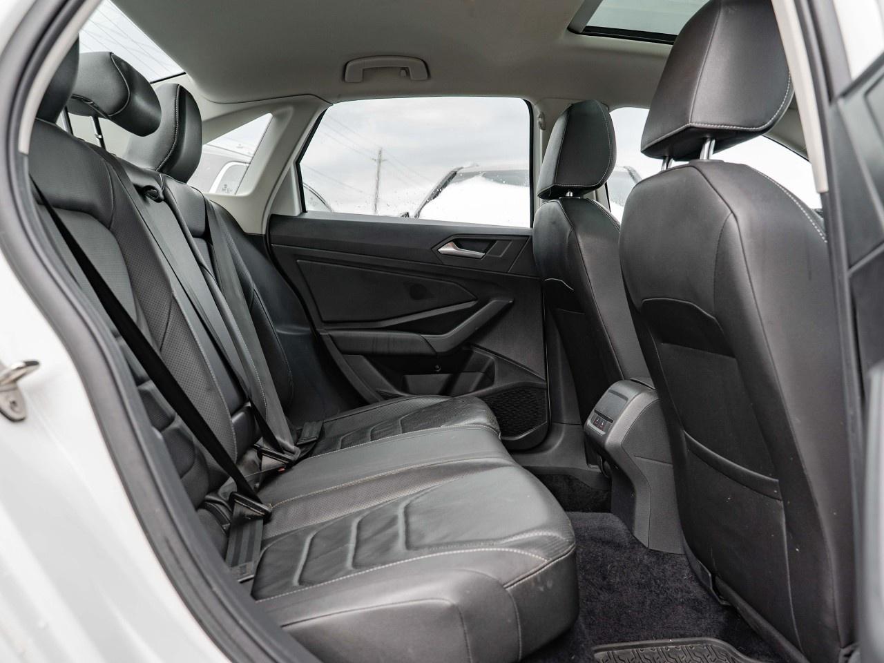 2021 Volkswagen Jetta Execline Auto Photo