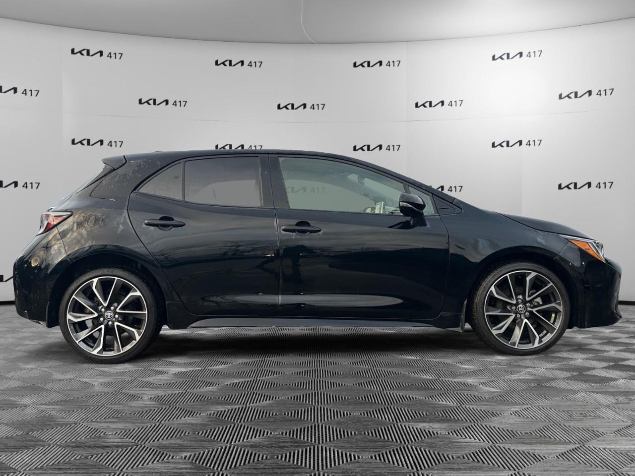 2021 Toyota Corolla Hatchback CVT Photo