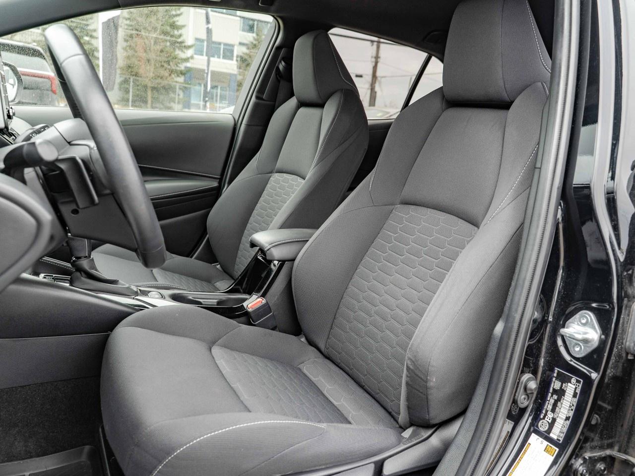 2021 Toyota Corolla Hatchback CVT Photo