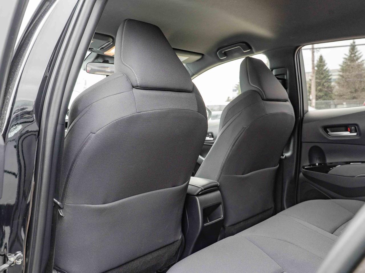 2021 Toyota Corolla Hatchback CVT Photo