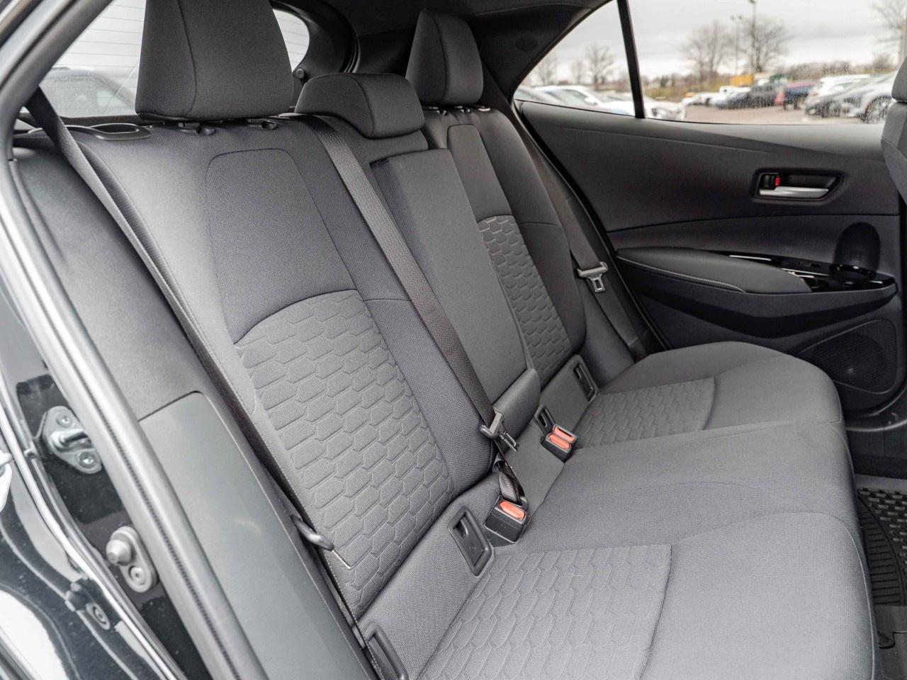 2021 Toyota Corolla Hatchback CVT Photo