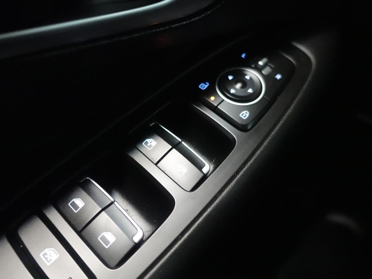 2024 Hyundai Sonata PREFERRED | Trend Pkg | Leather | Pano roof | BSM