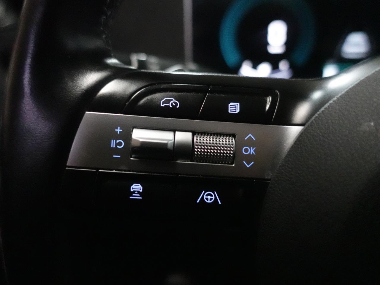 2024 Hyundai Sonata PREFERRED | Trend Pkg | Leather | Pano roof | BSM