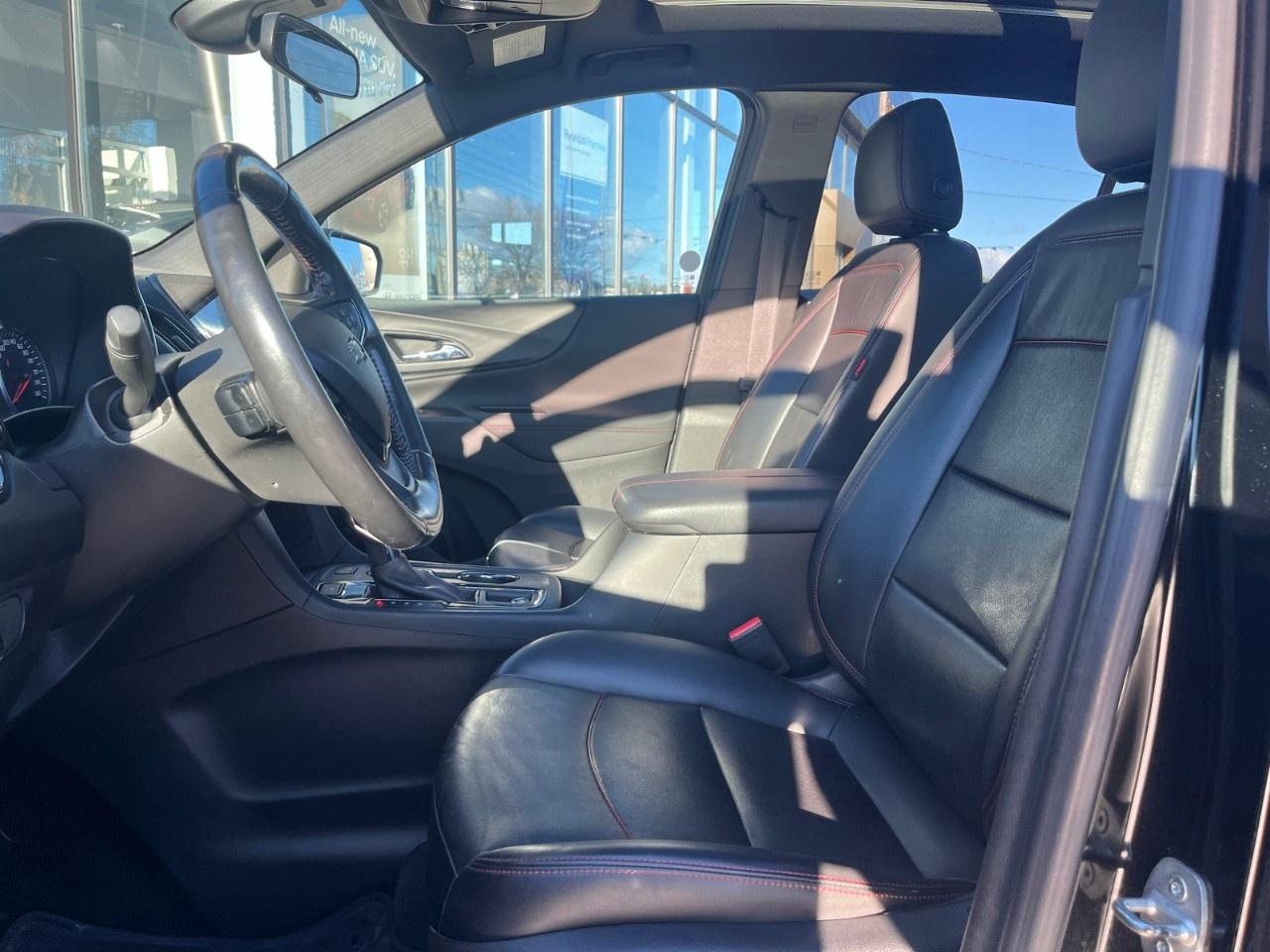 2022 Chevrolet Equinox AWD RS Photo