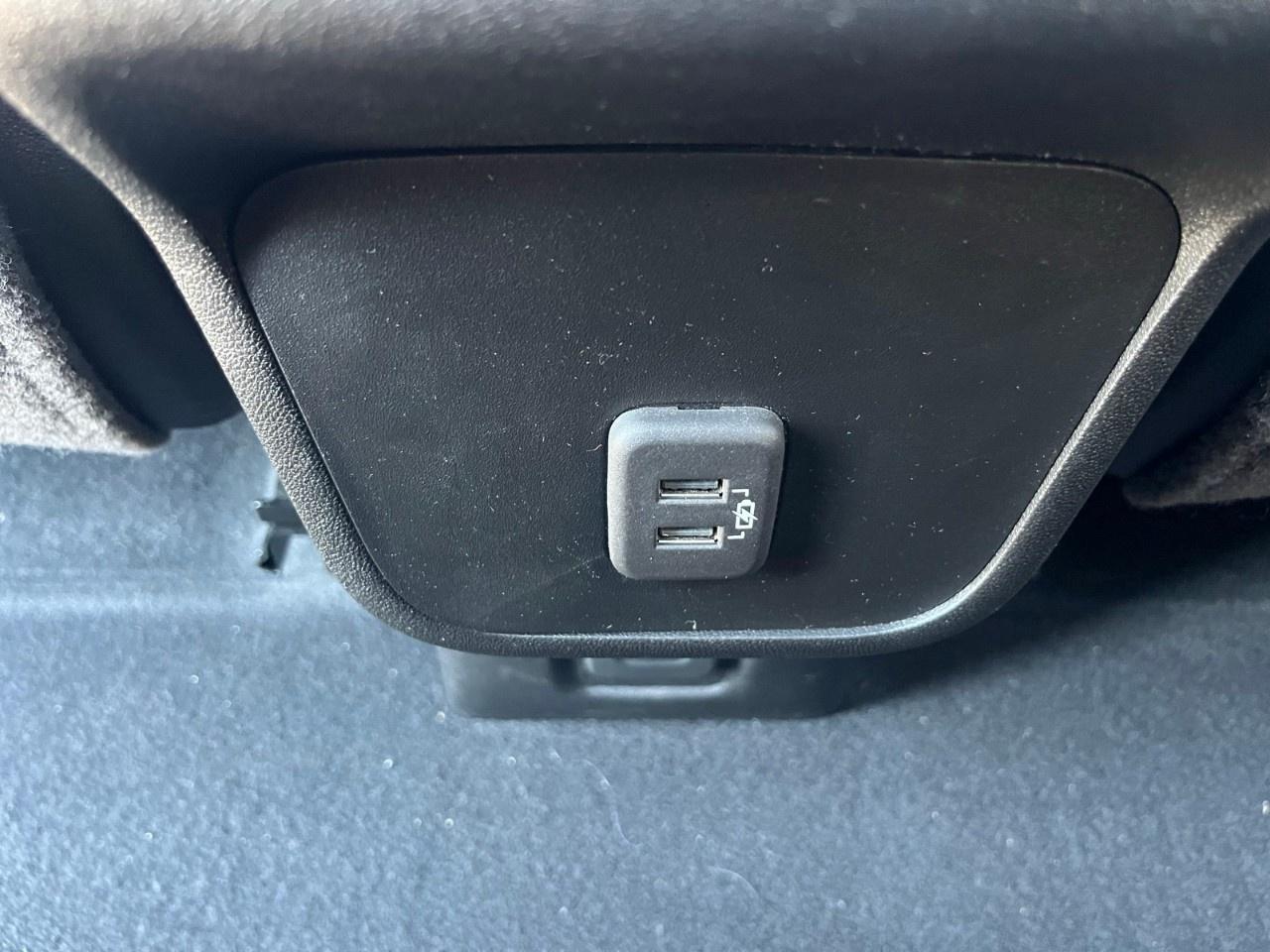 2022 Chevrolet Equinox AWD RS Photo