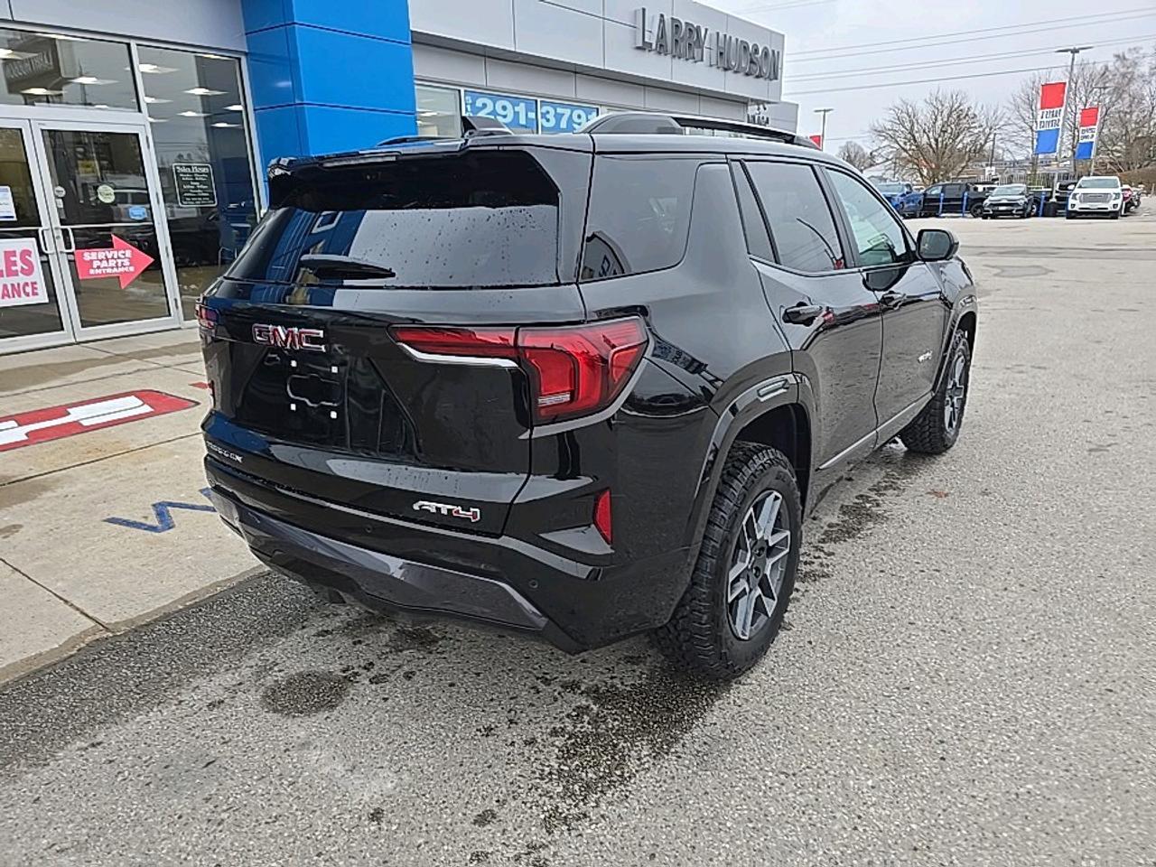 2026 GMC Terrain AT4 Photo3