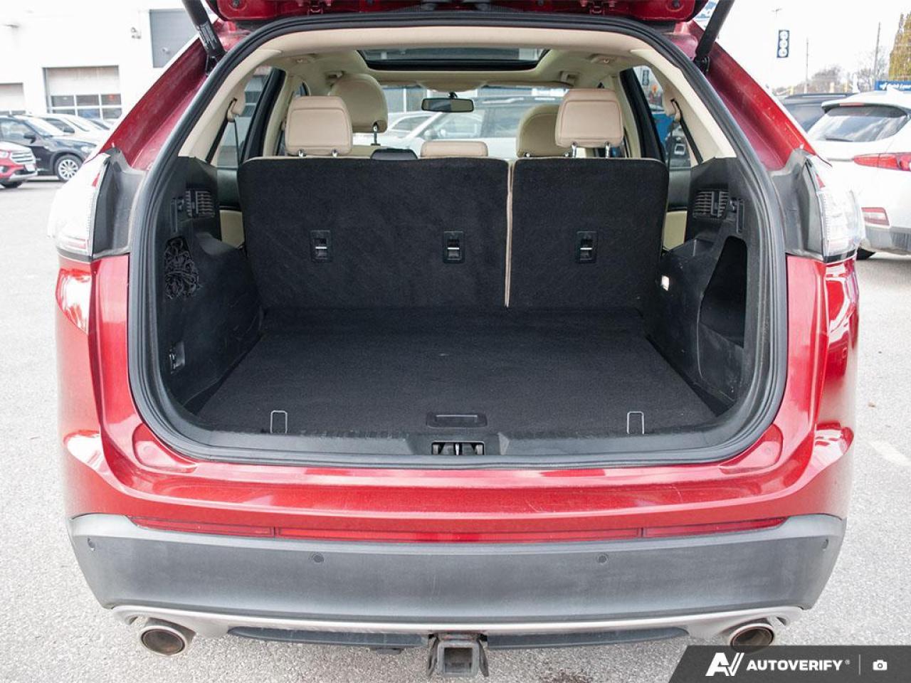 2018 Ford Edge SEL Photo