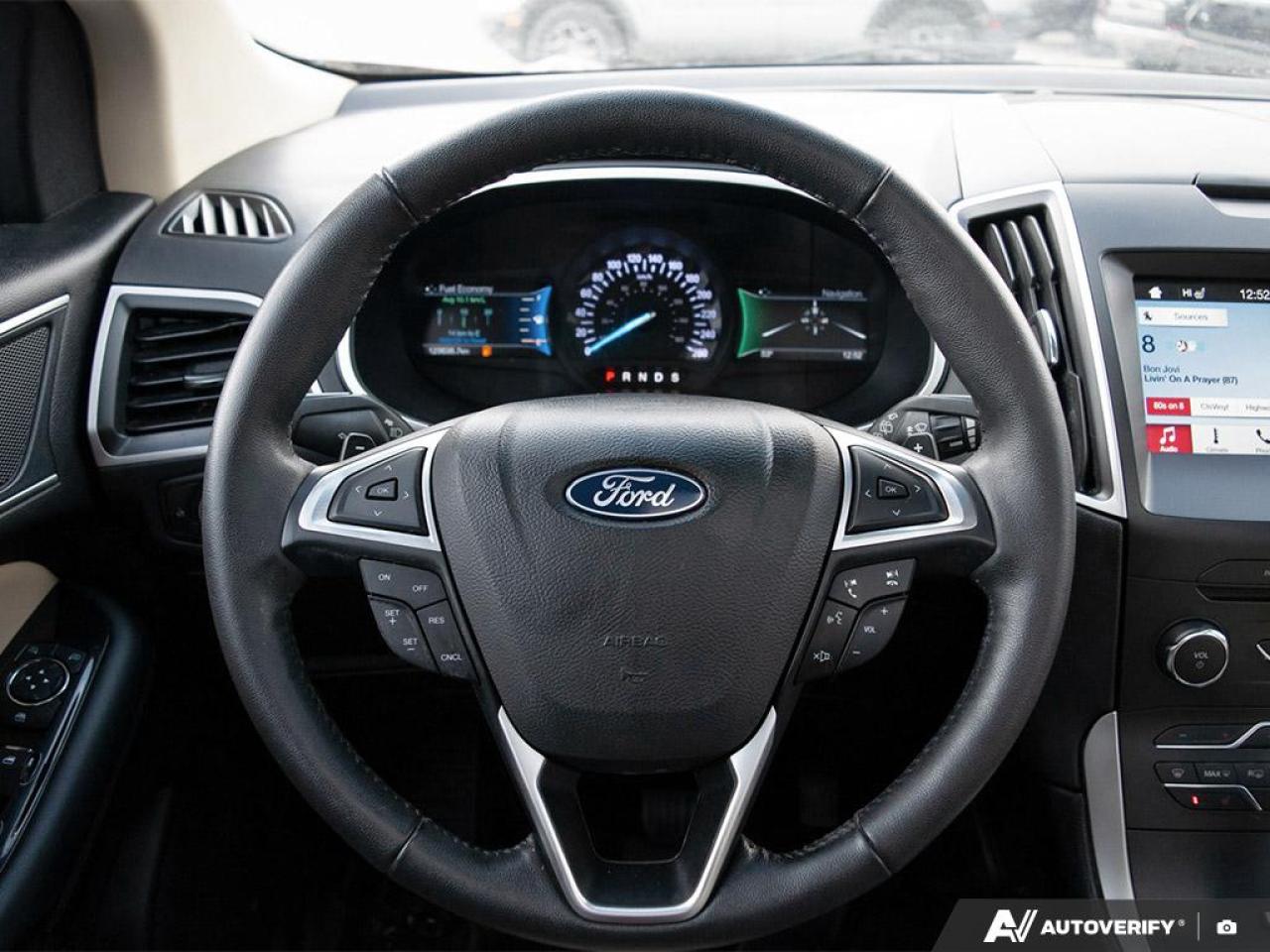 2018 Ford Edge SEL Photo
