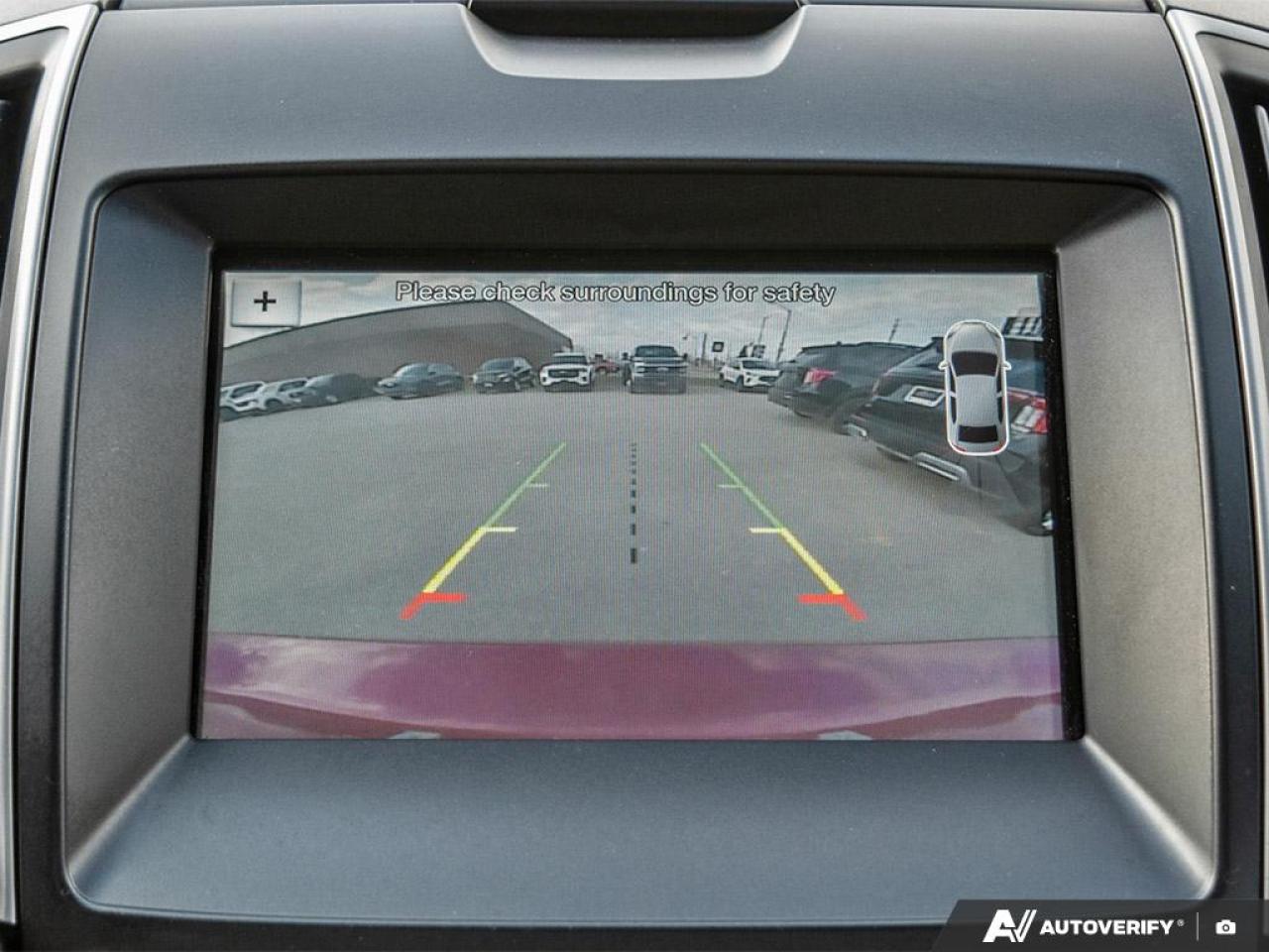 2018 Ford Edge SEL Photo