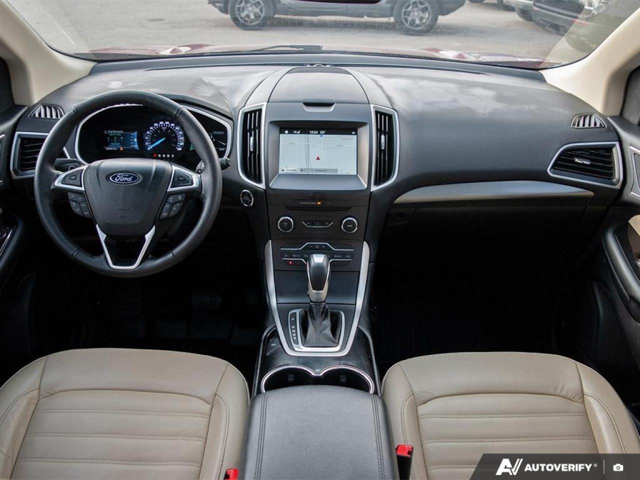 2018 Ford Edge SEL Photo