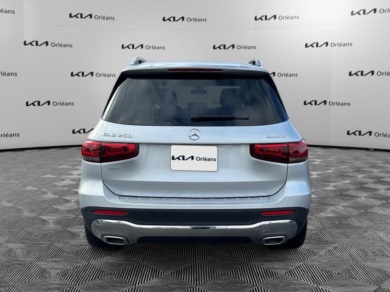 2021 Mercedes-Benz G-Class GLB 250 4MATIC SUV Photo