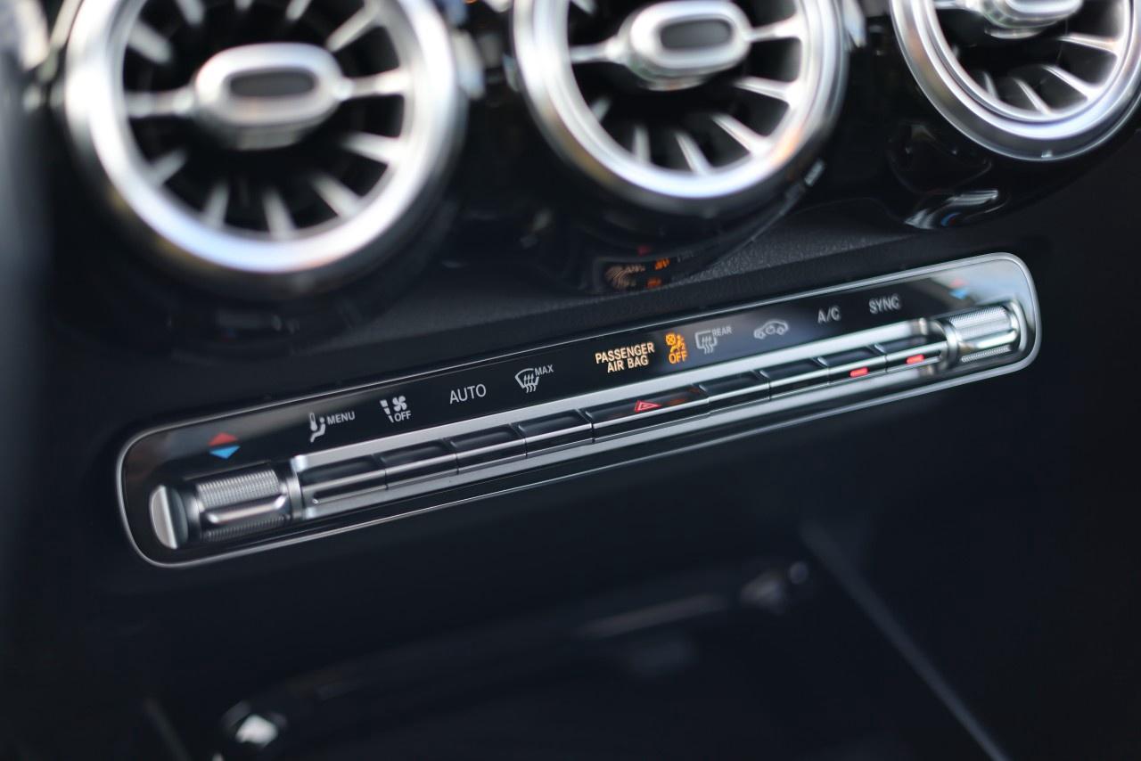 2021 Mercedes-Benz G-Class GLB 250 4MATIC SUV Photo