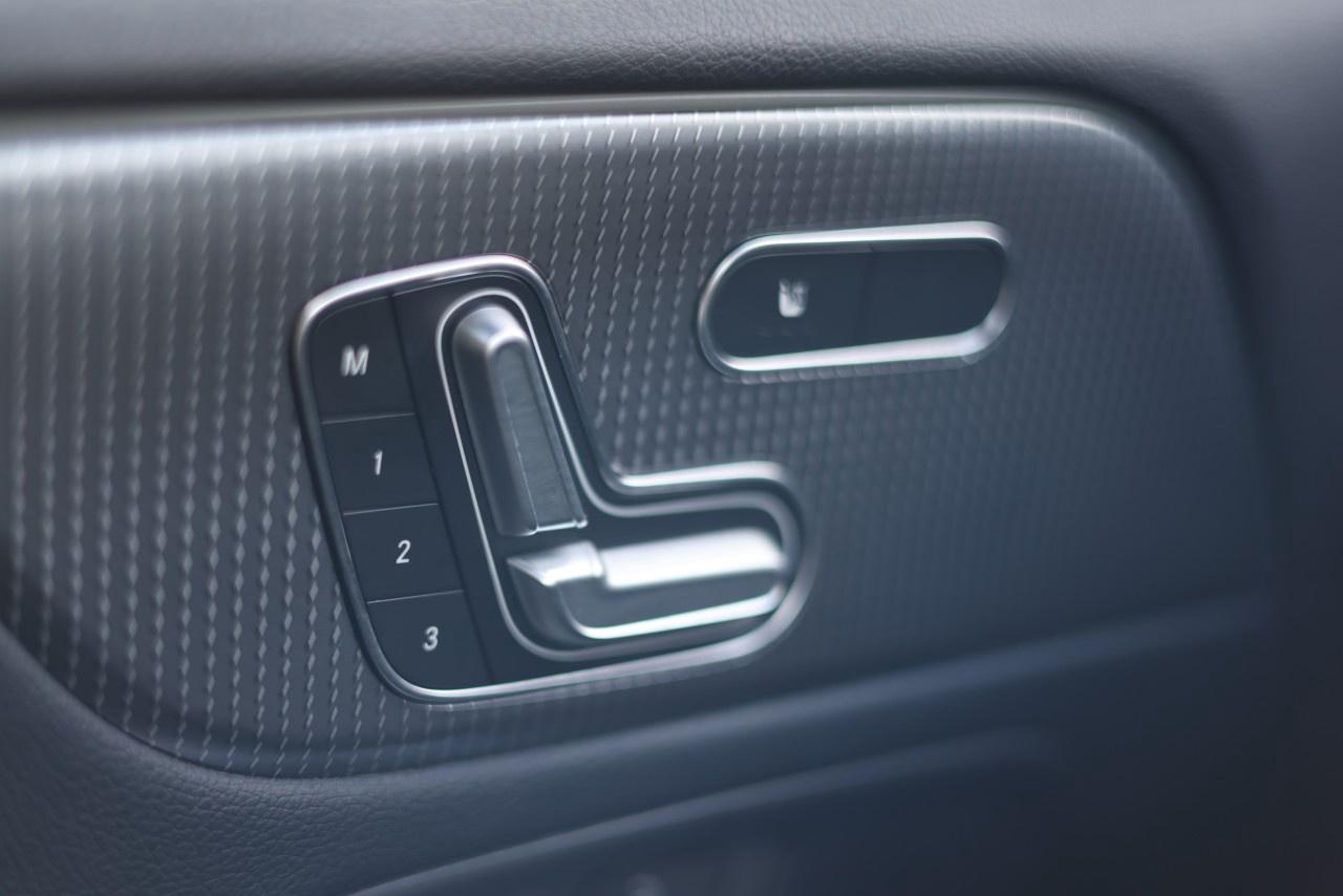 2021 Mercedes-Benz G-Class GLB 250 4MATIC SUV Photo