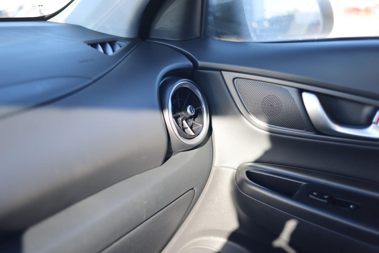 2023 Hyundai KONA 2.0L Preferred AWD w/Sun & Leather Package Photo